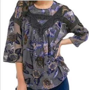 Daniel Rainn Zelda velvet blouse. Size Large